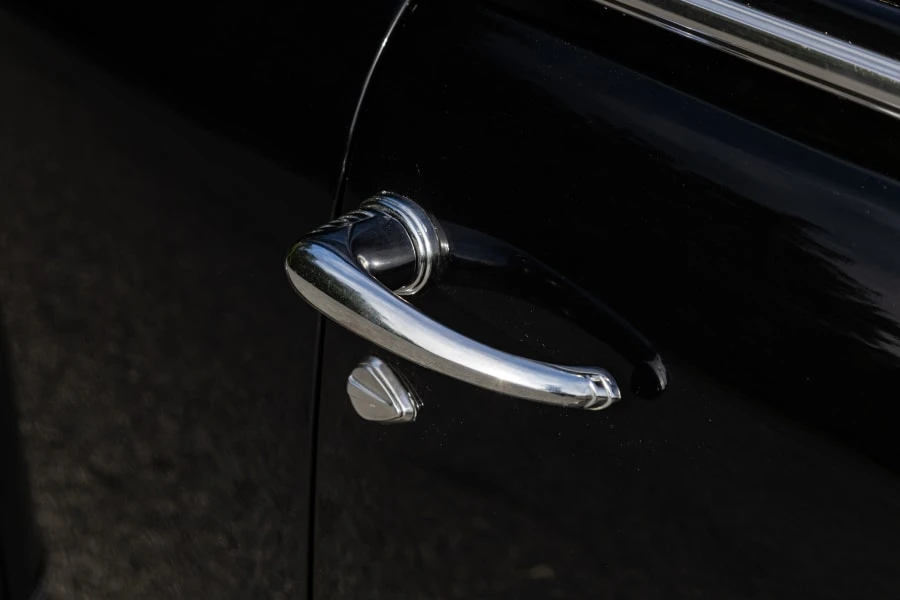 1947 Pontiac - Image 9 of 31