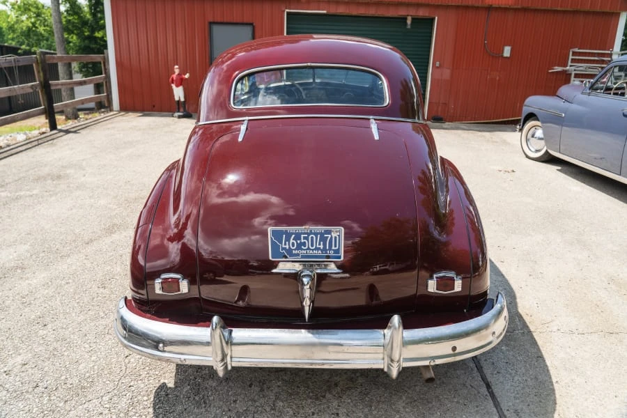 1947 Pontiac - Image 3 of 12