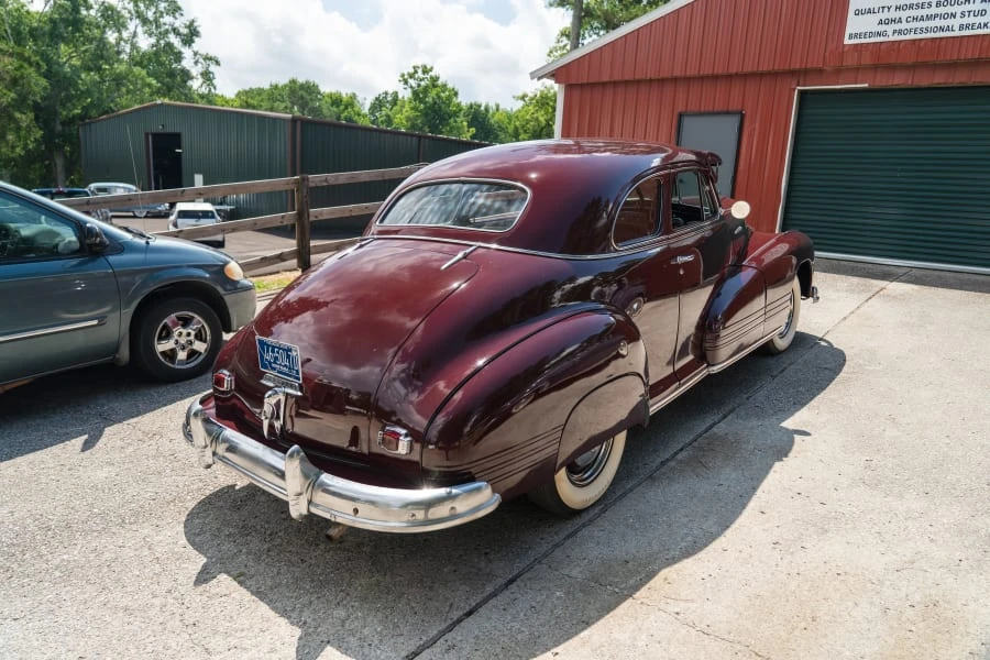 1947 Pontiac - Image 2 of 12