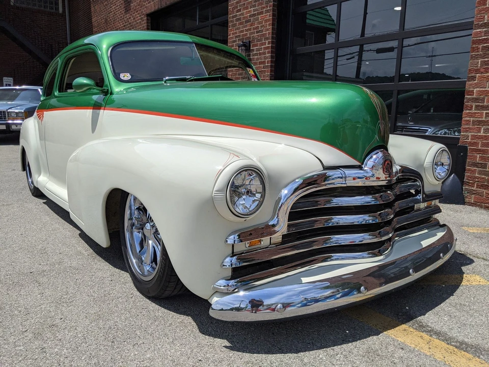 1947 Pontiac Chieftain - Image 4 of 31