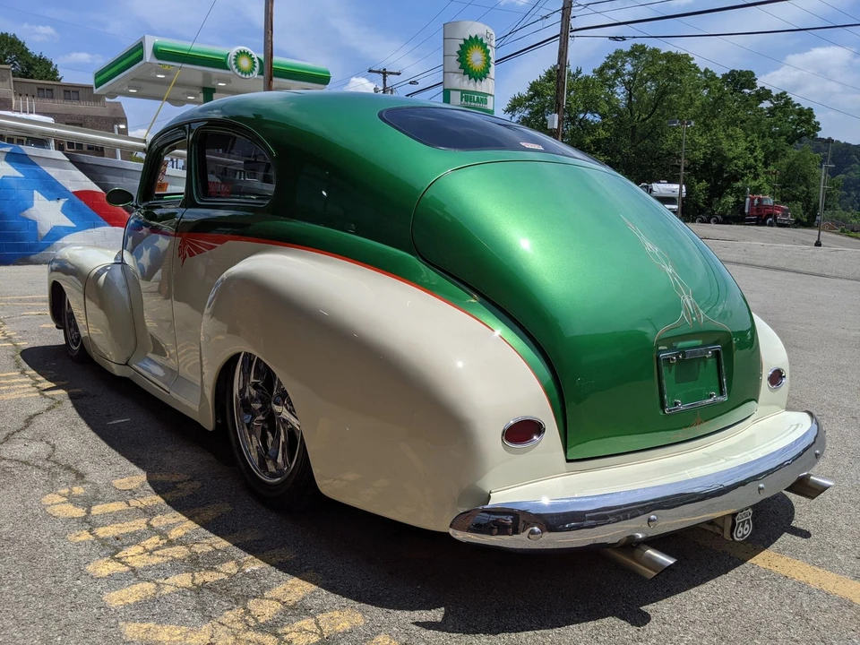 1947 Pontiac Chieftain - Image 12 of 31