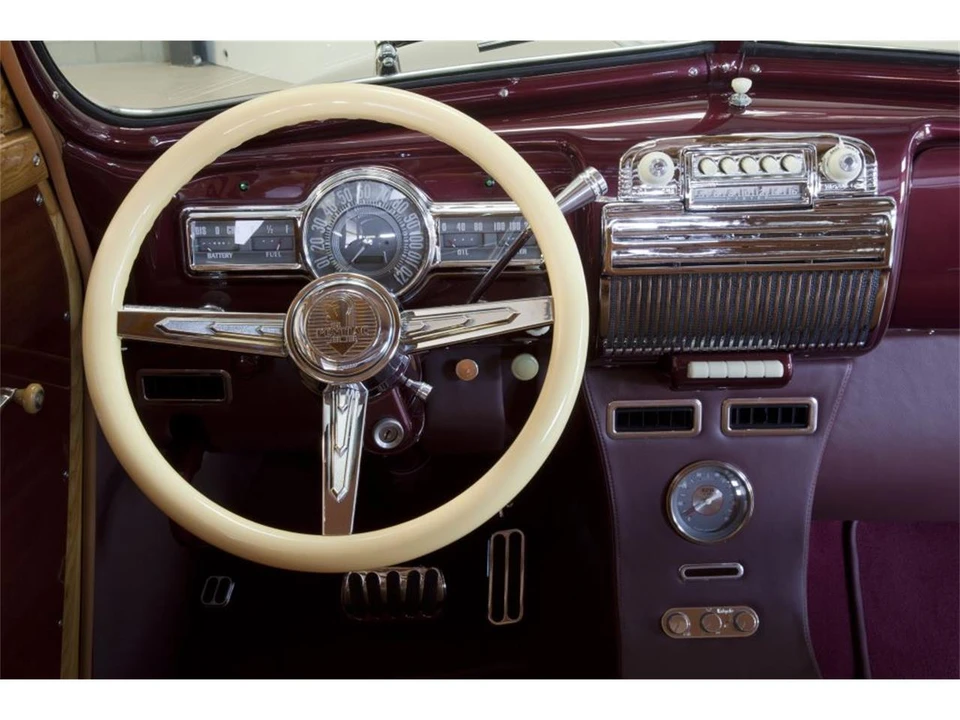 1947 Pontiac - Image 5 of 13
