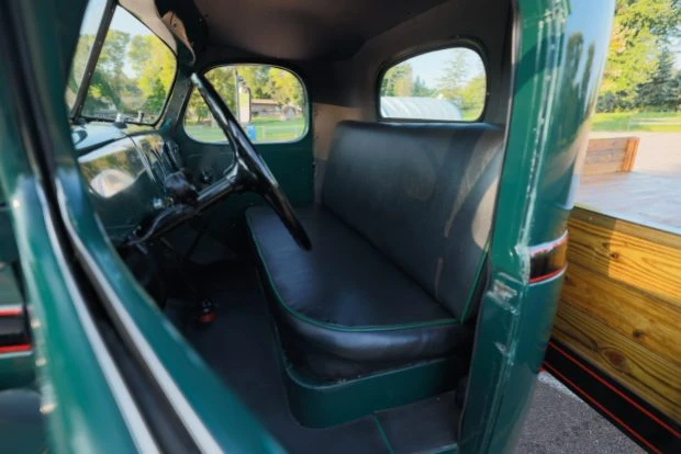 1947 Reo - Image 4 of 7