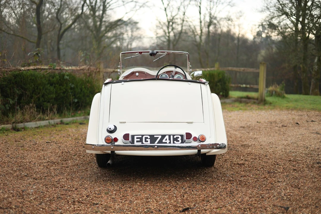 1980 Singer - Image 11 of 30