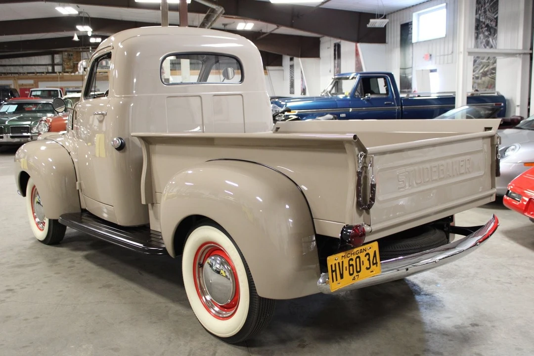 1947 Studebaker - Image 4 of 31