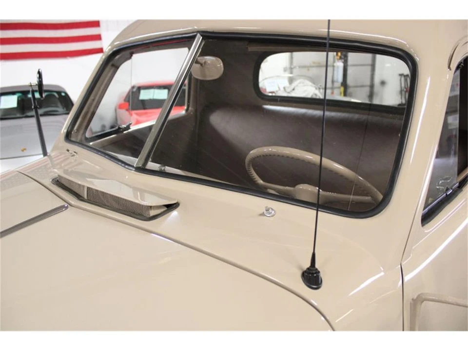 1947 Studebaker Champion - Image 18 of 31