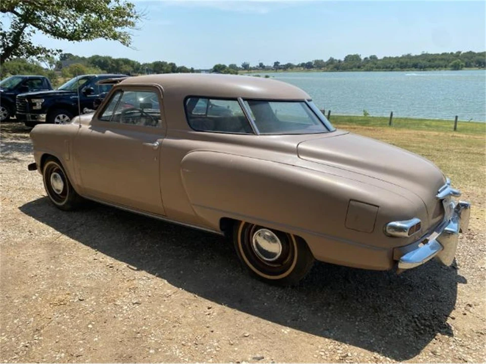 1947 Studebaker Commander - Image 6 of 10