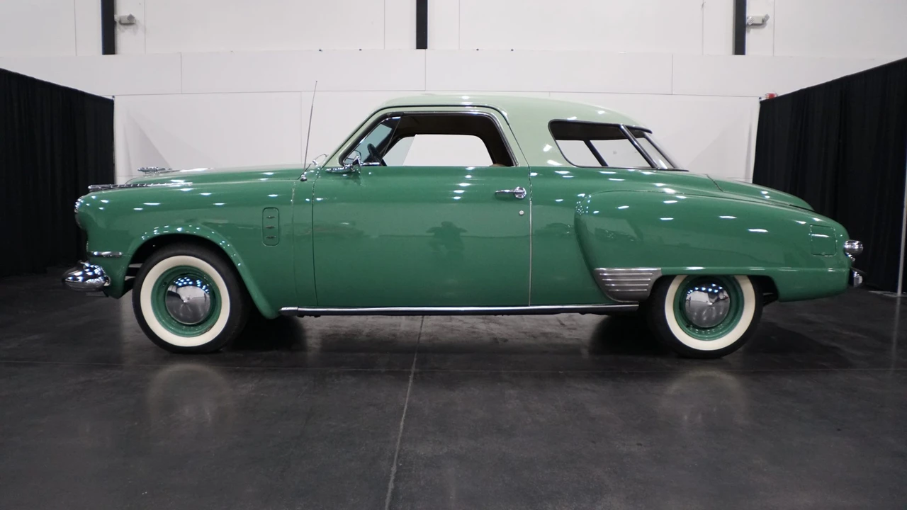 1947 Studebaker Commander - Image 17 of 31