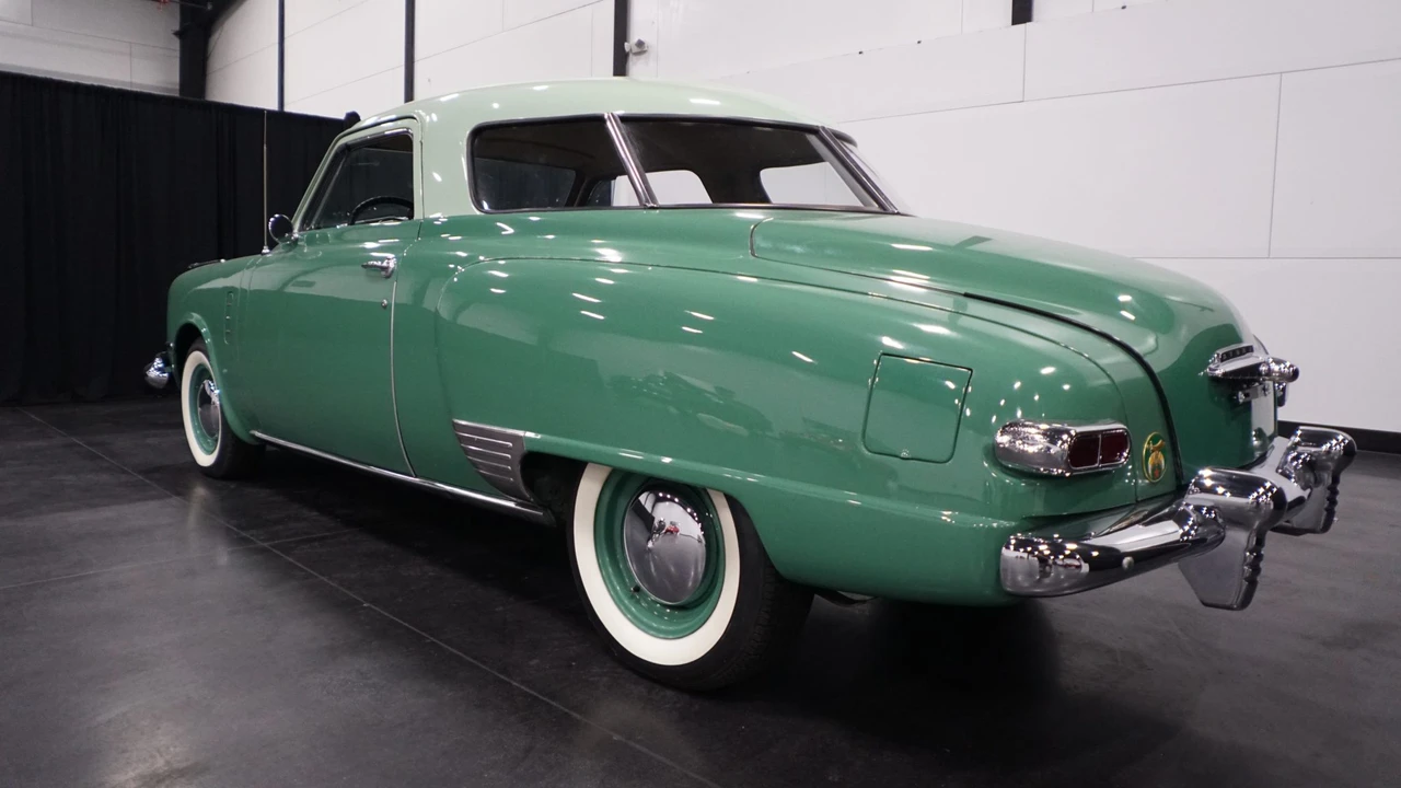 1947 Studebaker Commander - Image 14 of 31