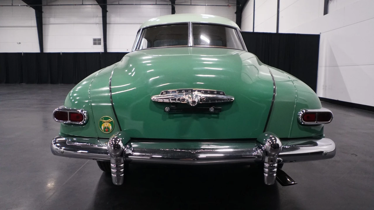 1947 Studebaker Commander - Image 12 of 31
