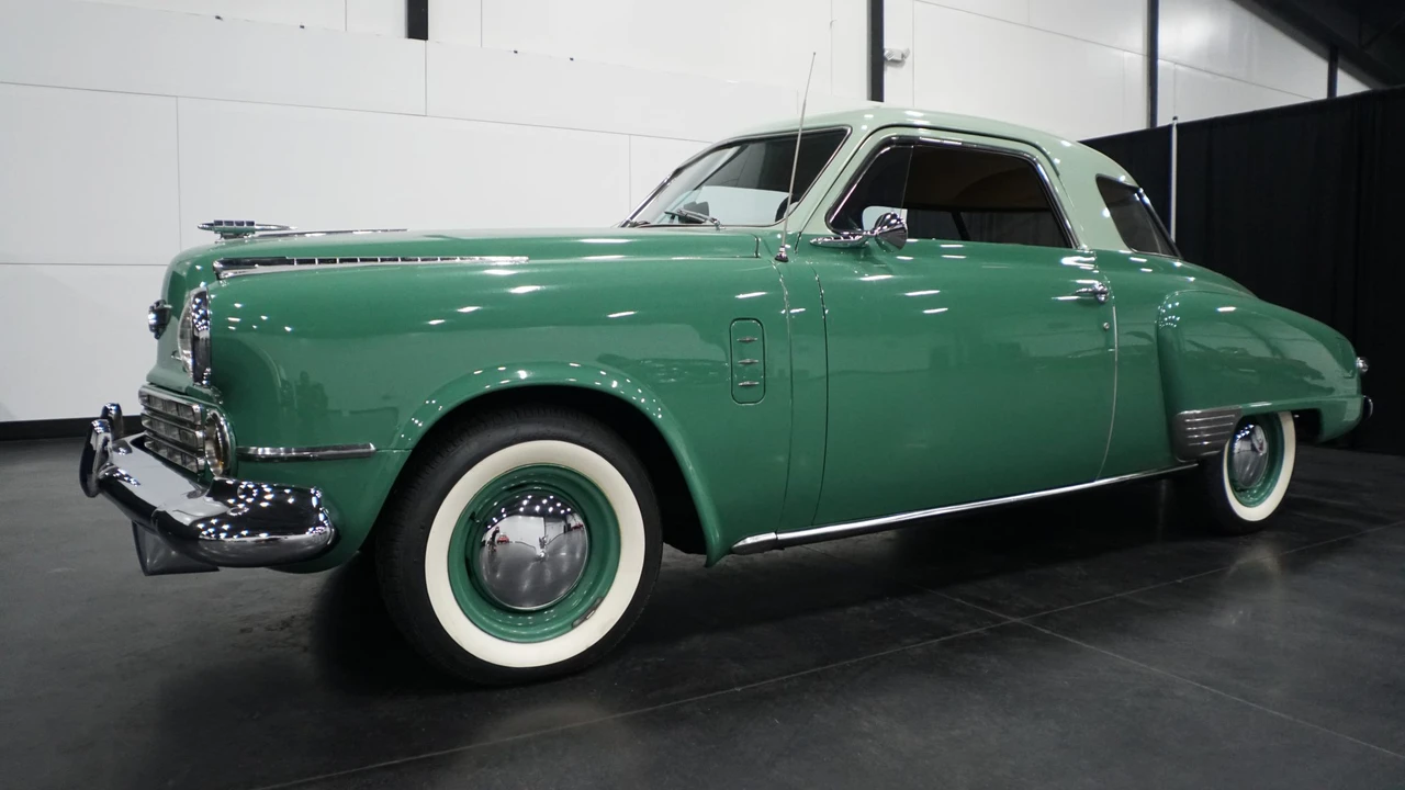 1947 Studebaker Commander - Image 3 of 31