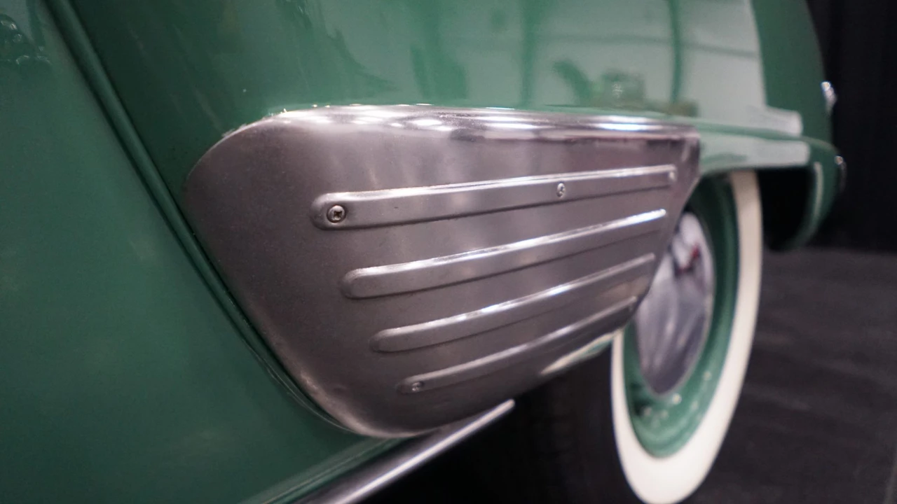 1947 Studebaker Commander - Image 23 of 31