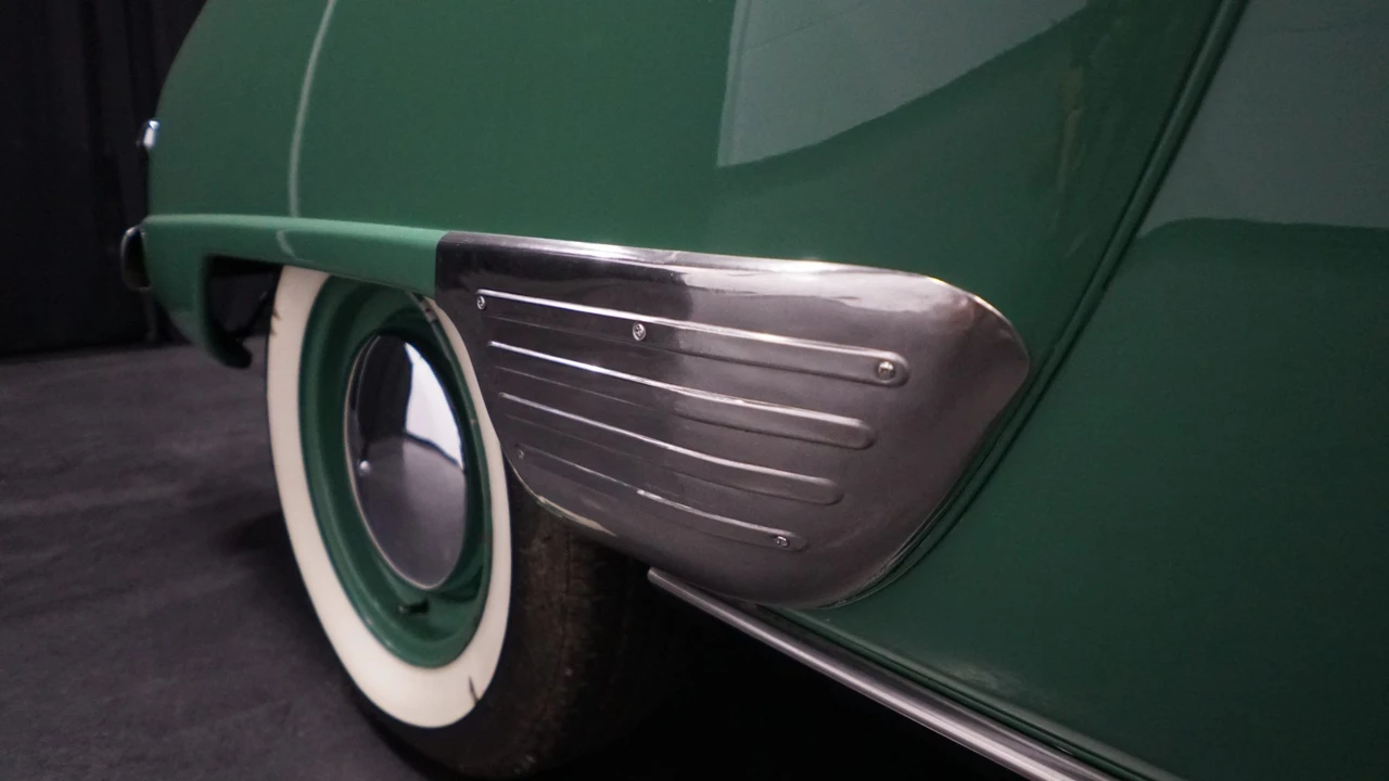 1947 Studebaker Commander - Image 22 of 31