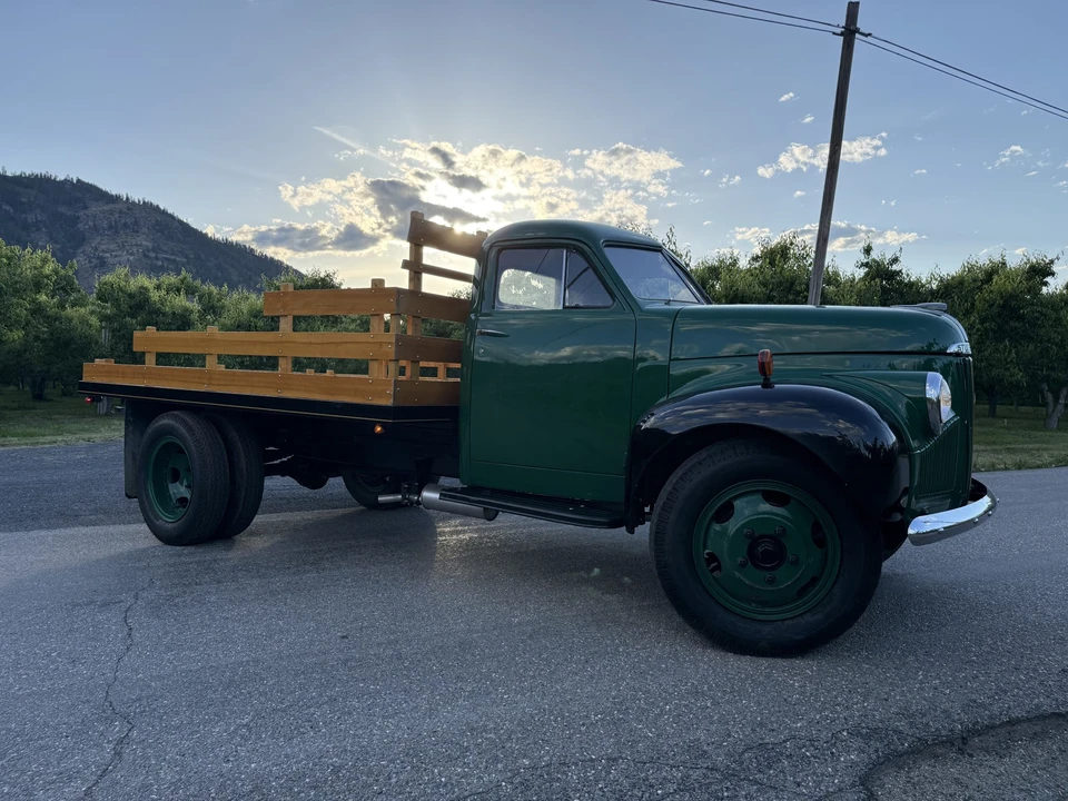 1947 Studebaker 2R/3R - Image 2 of 31