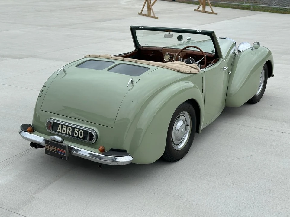 1947 Triumph 1800 Roadster - Image 17 of 31