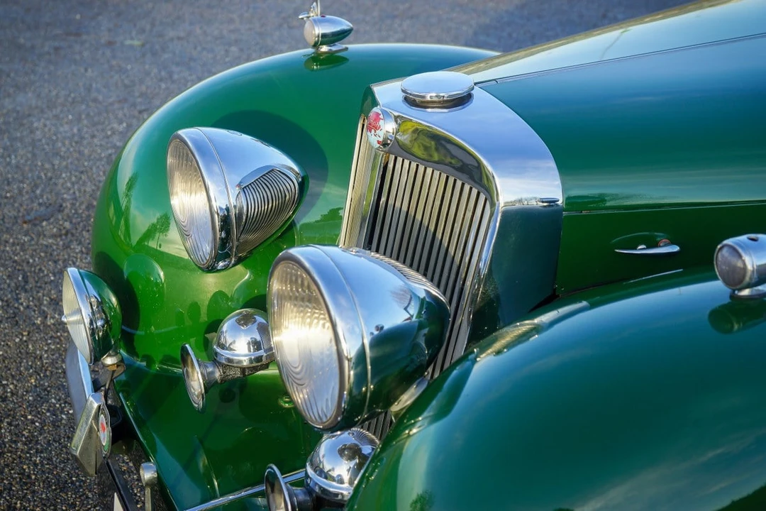 1947 Triumph 1800 Roadster - Image 25 of 30