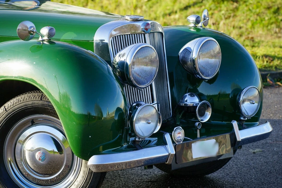 1947 Triumph 1800 Roadster - Image 23 of 30