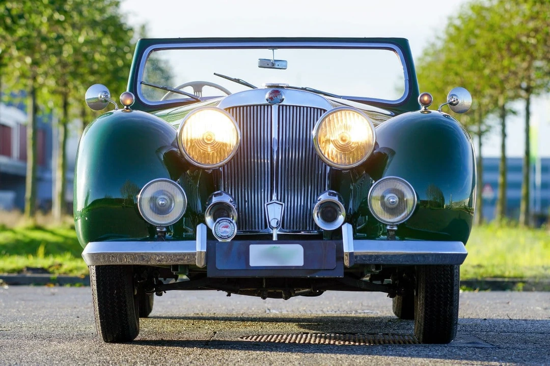 1947 Triumph 1800 Roadster - Image 7 of 30