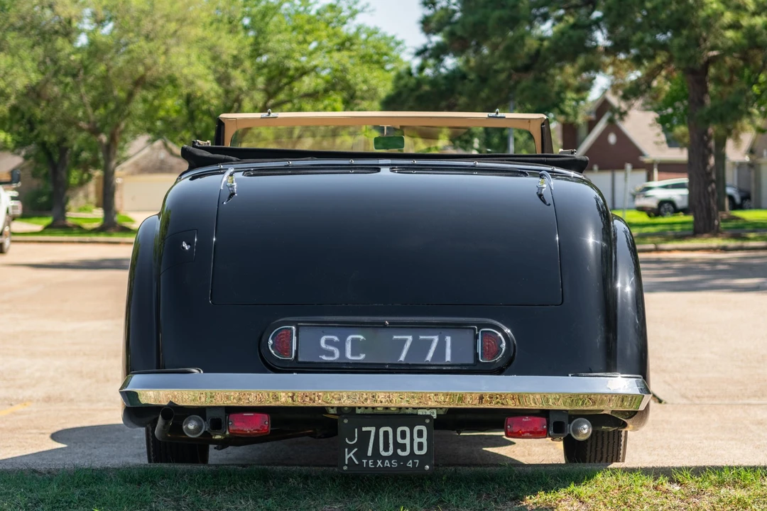 1947 Triumph 1800 Roadster - Image 5 of 31