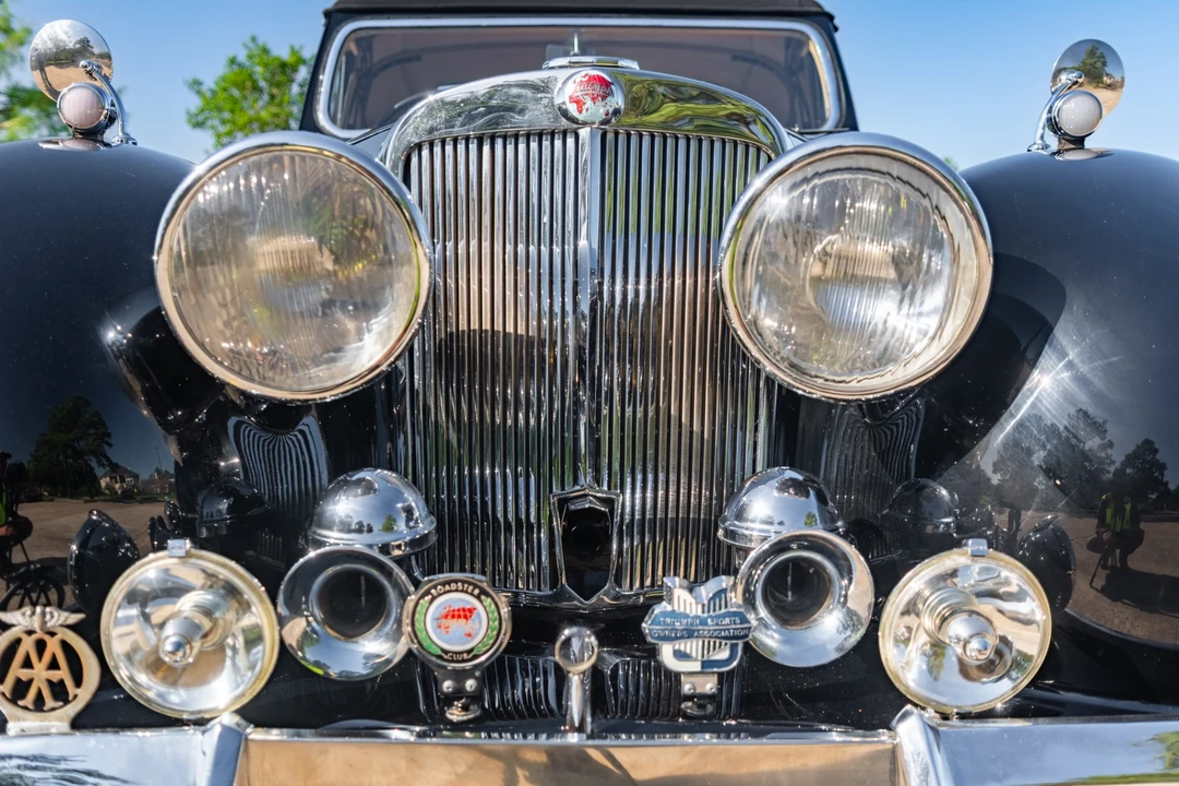 1947 Triumph 1800 Roadster - Image 17 of 31