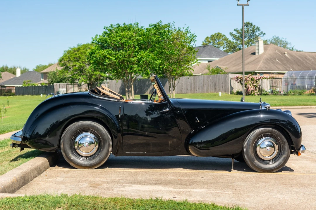 1947 Triumph 1800 Roadster - Image 7 of 31
