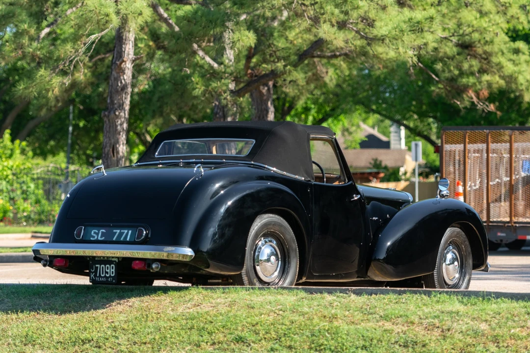 1947 Triumph 1800 Roadster - Image 13 of 31