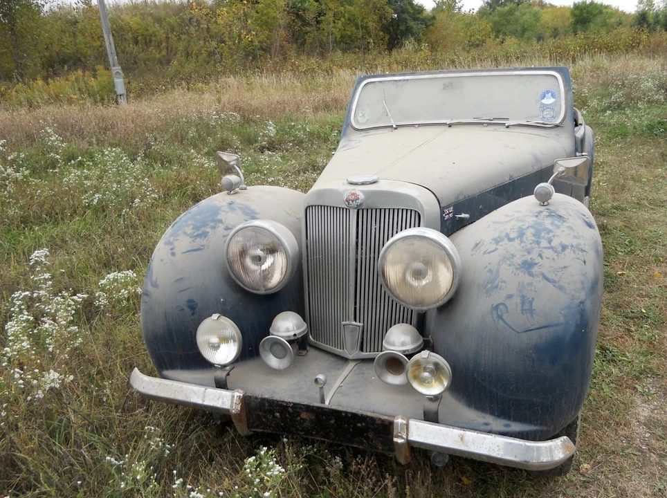 1947 Triumph 1800 Roadster - Image 6 of 21