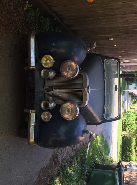 1947 Triumph 1800 Roadster - Image 2 of 21