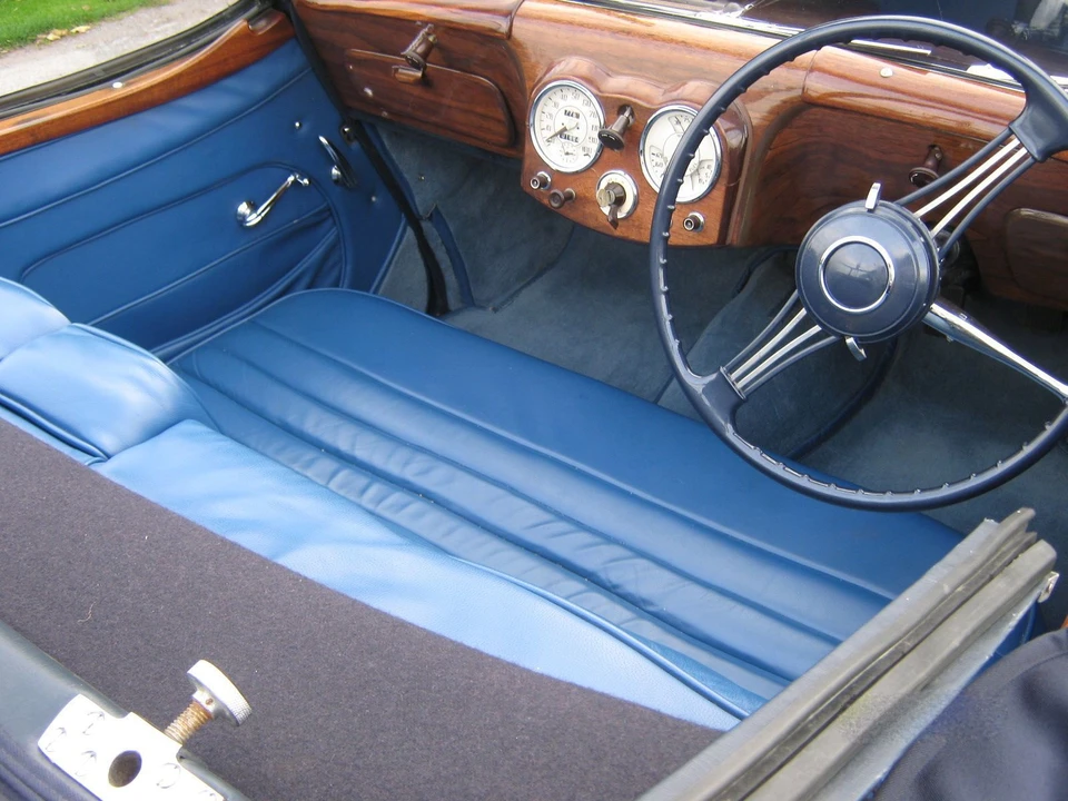1947 Triumph 1800 Roadster - Image 4 of 8