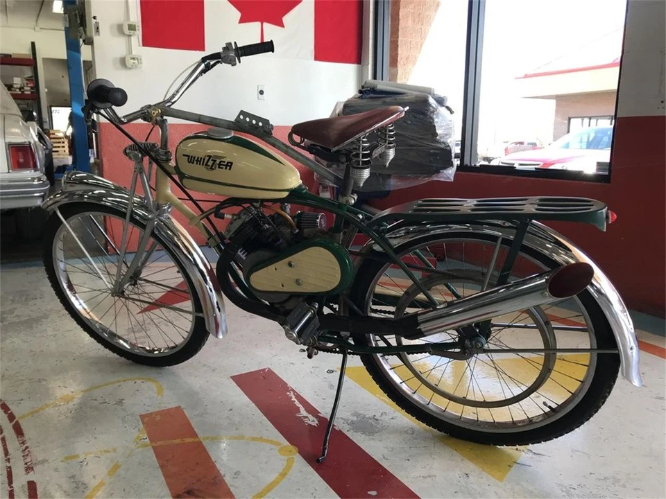 1947 Whizzer - Image 5 of 14