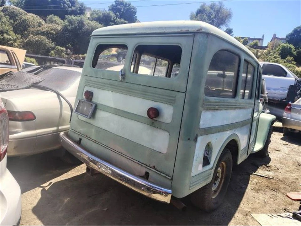 1947 Willys Jeepster - Image 7 of 8
