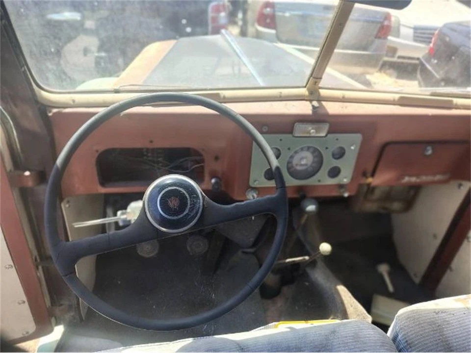 1947 Willys Jeepster - Image 6 of 8