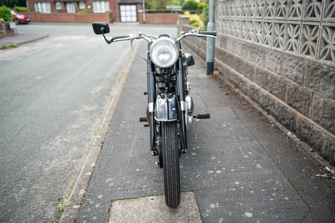 1948 Ariel Motorcycles - Image 8 of 30