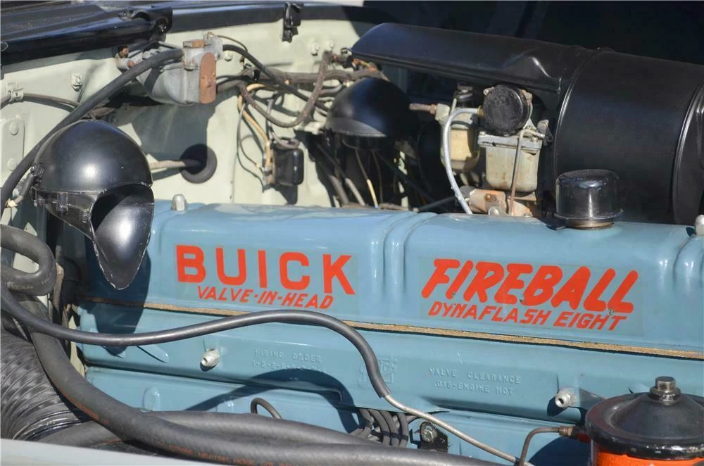1948 Buick Roadmaster - Image 2 of 5