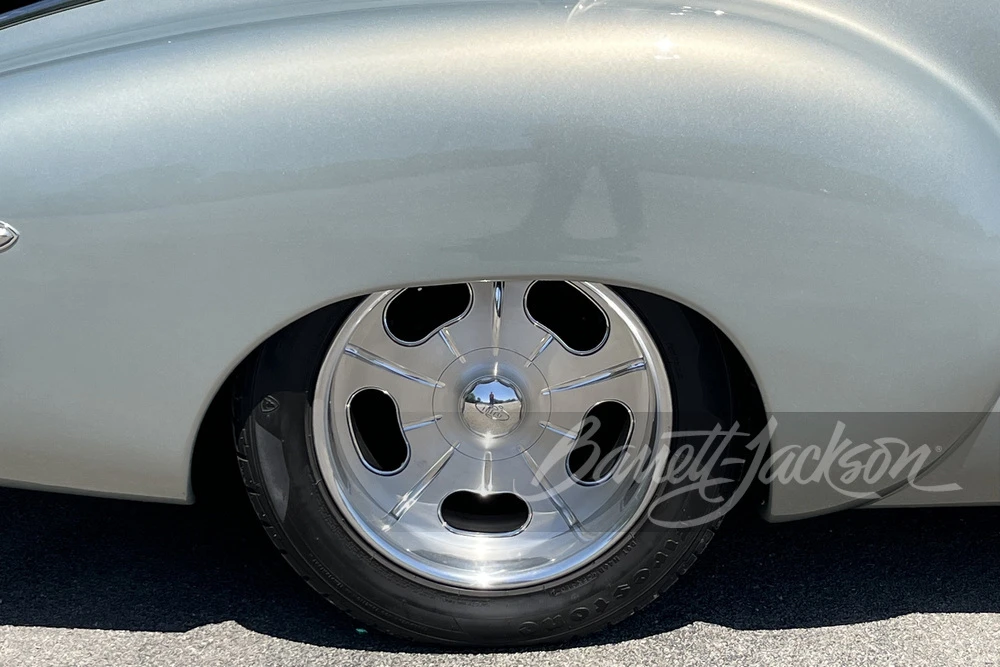 1948 Buick Roadmaster - Image 15 of 31