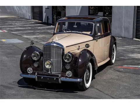 1948 Bentley Mark VI Sports Saloon