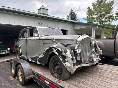 1948 Bentley Mark VI H.J. Mulliner