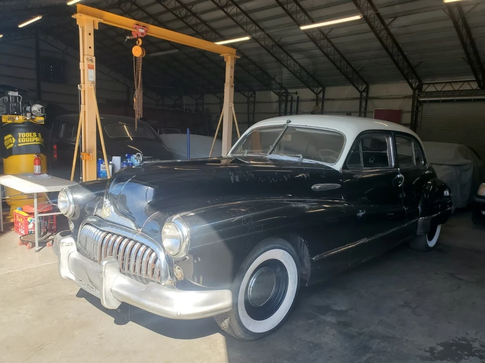 1948 Buick Roadmaster - Image 18 of 18
