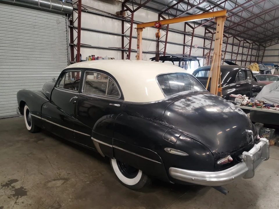 1948 Buick Roadmaster - Image 12 of 18