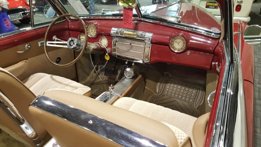 1948 Buick Roadmaster - Image 4 of 11