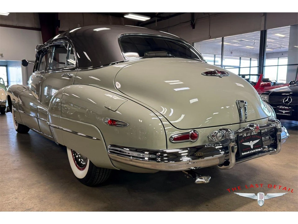 1948 Buick Roadmaster - Image 11 of 31