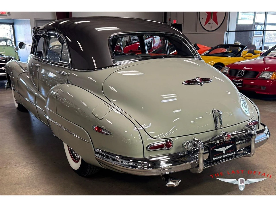 1948 Buick Roadmaster - Image 12 of 31