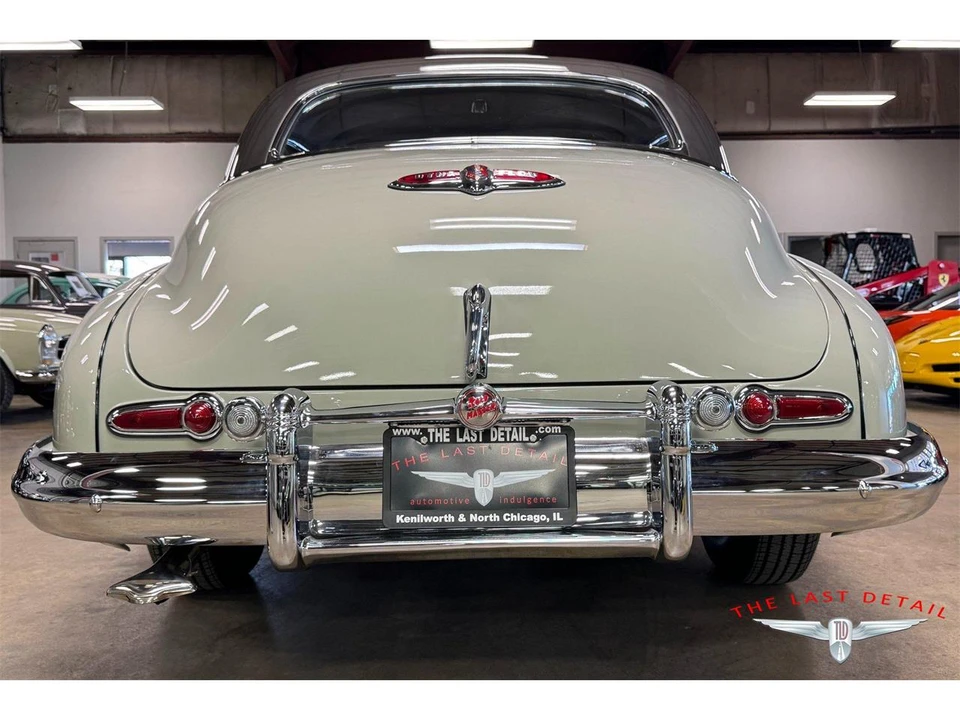 1948 Buick Roadmaster - Image 14 of 31
