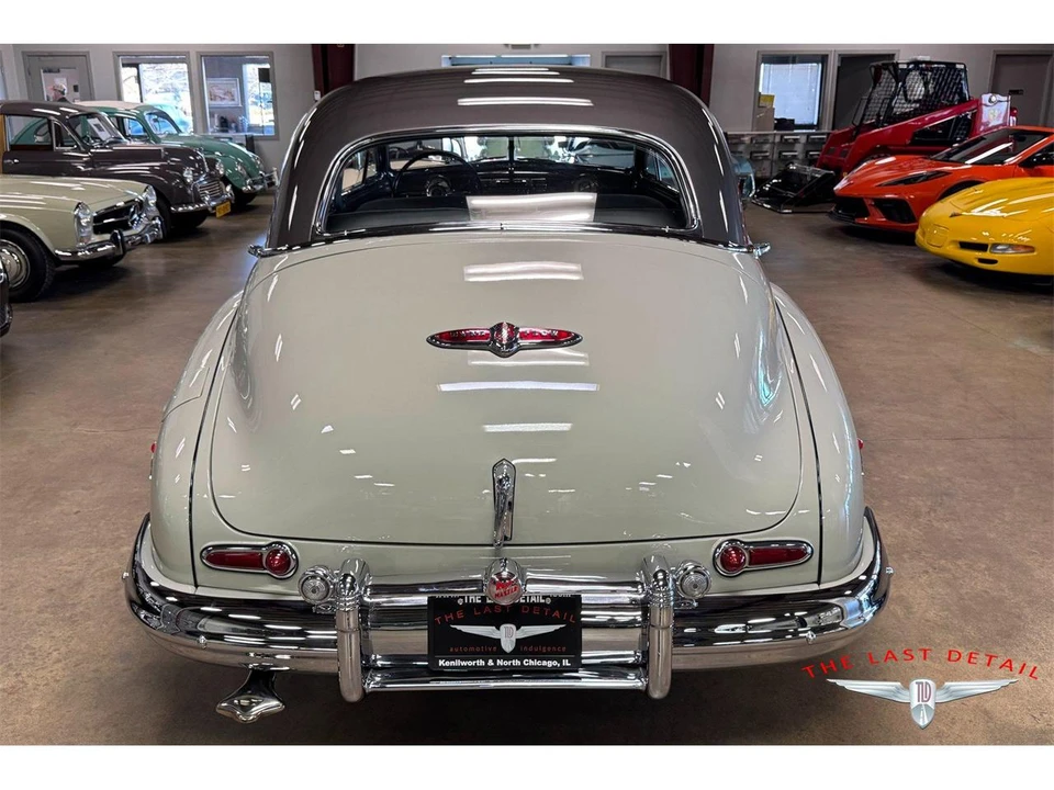 1948 Buick Roadmaster - Image 15 of 31