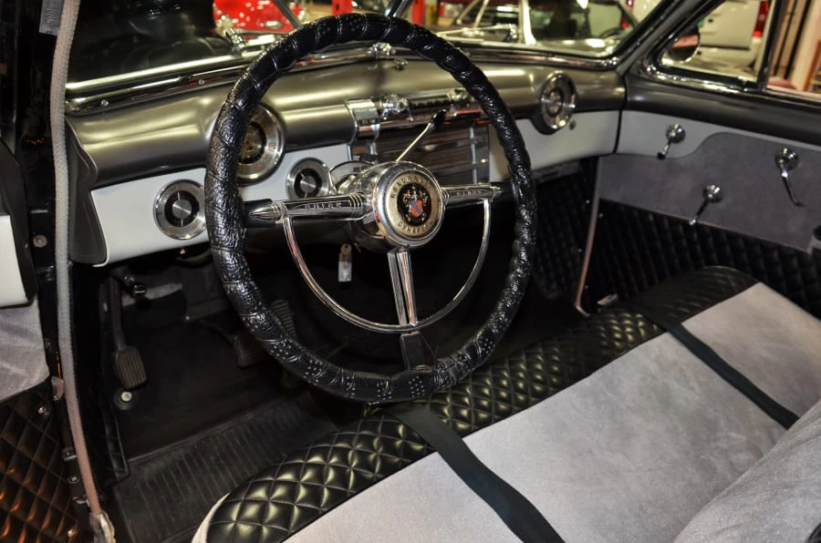 1948 Buick Roadmaster - Image 5 of 12
