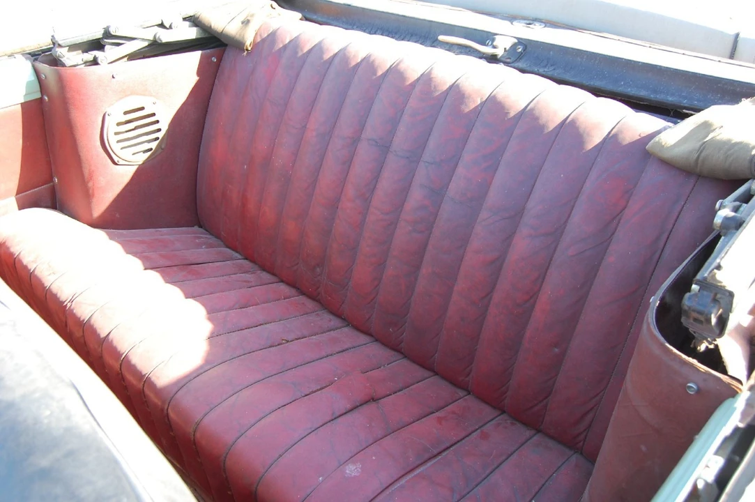 1948 Buick Roadmaster - Image 14 of 15