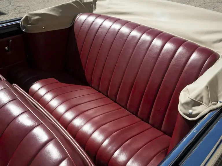 1948 Buick Roadmaster - Image 17 of 23