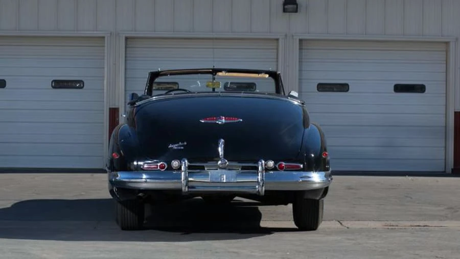 1948 Buick Roadmaster - Image 3 of 12