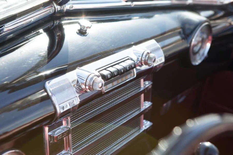 1948 Buick Roadmaster - Image 5 of 12