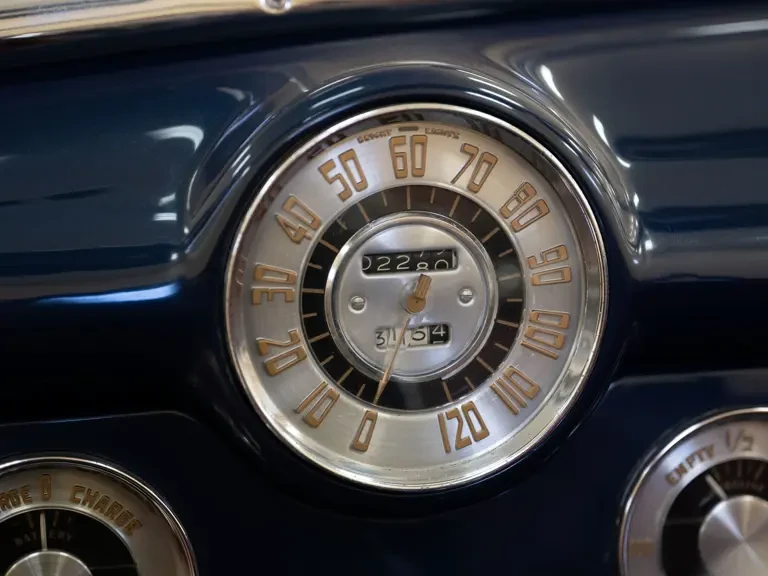 1948 Buick Roadmaster - Image 20 of 31